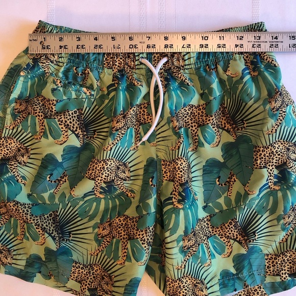 Trunk Surf & Swim Co Green Leopard Print Swim Shorts Size M - Picture 3 of 8